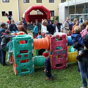 Sommerbeginn mit Harfenmusik, Kindermesse und Kinderfest