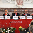 Kirchen und Politik in den gesellschaftlichen Gegensätzen