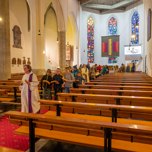 Abendmahlfeier für Kinder / Foto Haijes Am Nachmittag des Gründonnerstags fand eine Abendmahlfeier für Kinder in der Pfarrkirche statt.