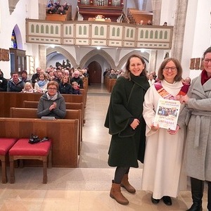 Theatergruppe Spendenübergabe